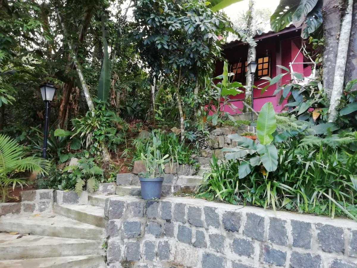 Villa Felix Suites E Chales Ubatuba Exteriér fotografie